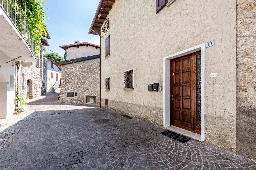 Casa Italo Apartment Gardone Riviera Exterior photo